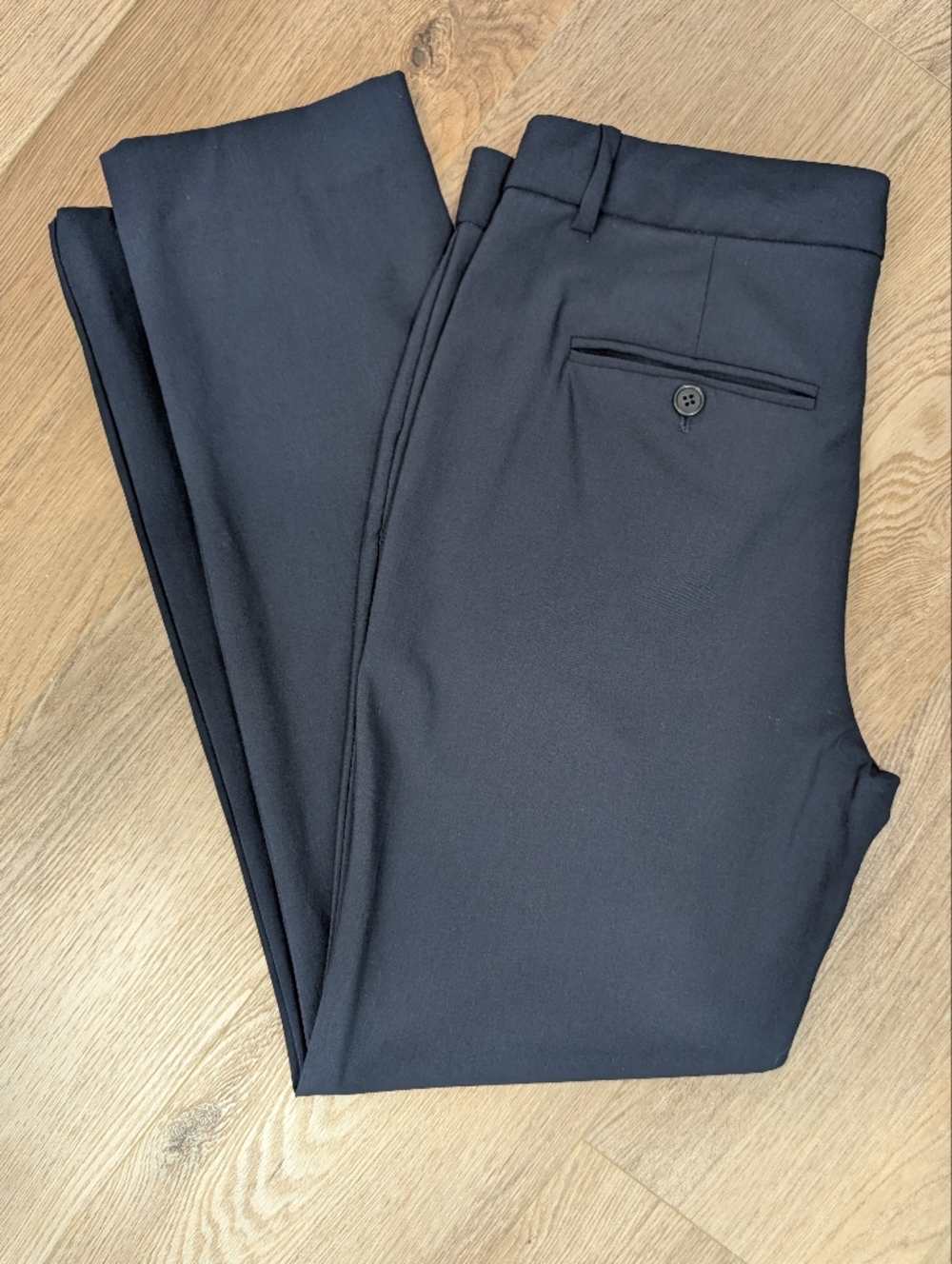 Theory Testra 2B Edition Crop Pants – Deep Navy (Size 6) EUC